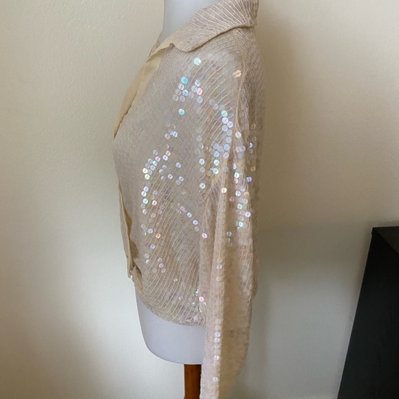 ASOS Women’s Sequin Blouse Cream Size 2 Button Closure Party Event Top - Picture 3 of 8